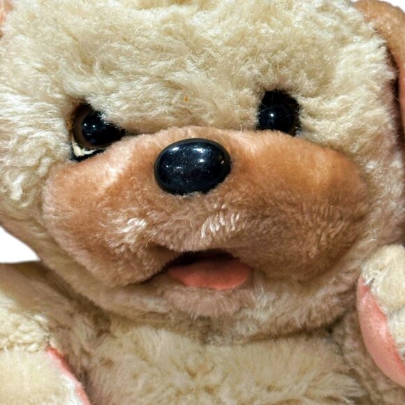Vintage Applause Little Beggar Dog Plush 1980s Tan Puppy Stuffed Animal NO BIB - Picture 2 of 10